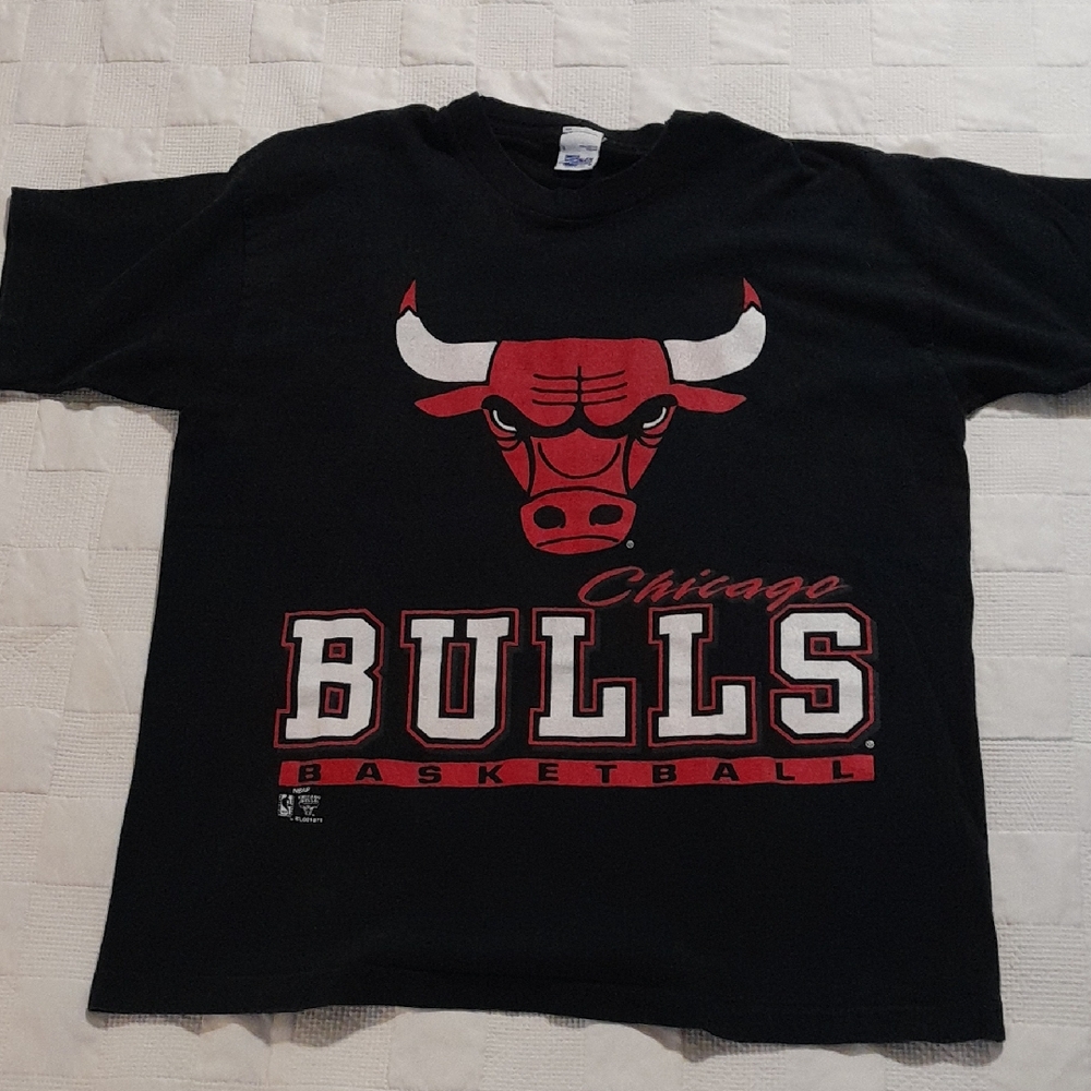 Vintage Salem Chicago Bulls Single Stitch T-Shirt Size L